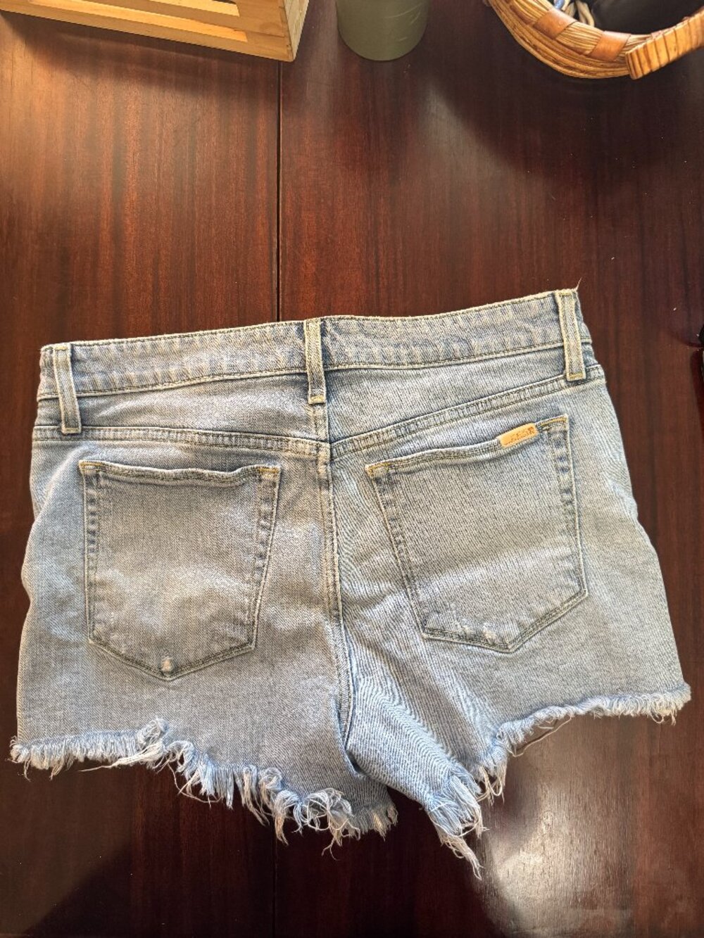 Joe's Jeans The Ozzie 4" Cut Off Shorts Size 29 Distressed Raw Hem Light Wash - Picture 4 of 7